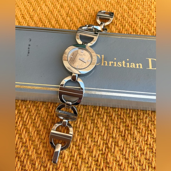 STUNNING❤️‍🔥Christian Dior DRESS watch ❤️‍🔥 - Picture 14 of 15